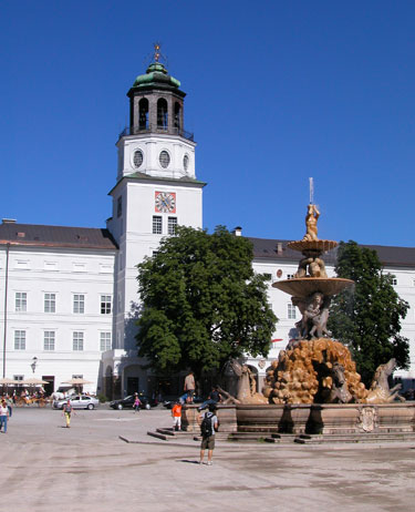 Plaza fountain