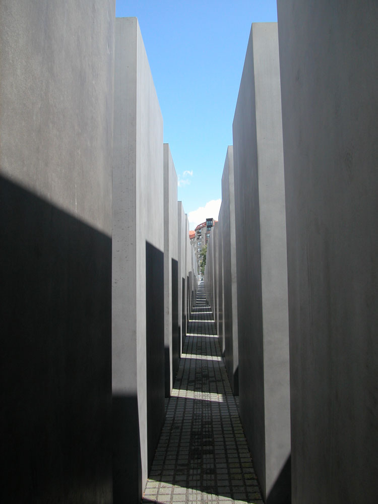 Jewish memorial