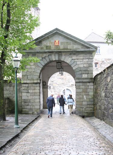 festning archway